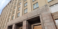 Иностранцев задержали за танцы у здания УФСБ в Петербурге